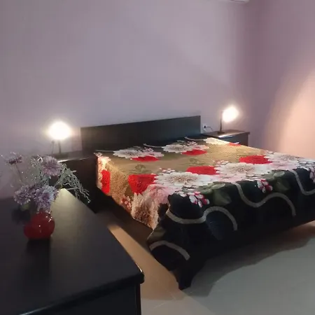 شقة Cozy Apartament *